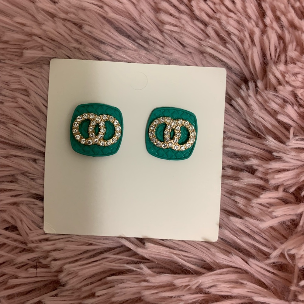Green luxury inspired earrings